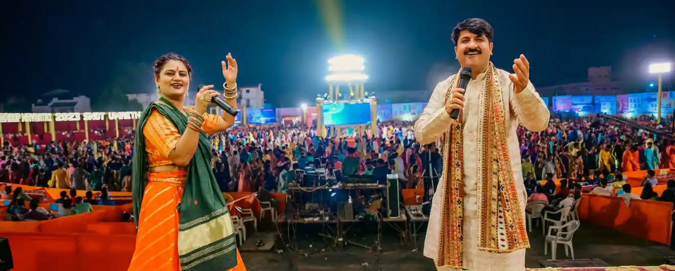 A photo of Sadashiv Dave and Smruti Dave A photo of Sadashiv Dave and Smruti Dave