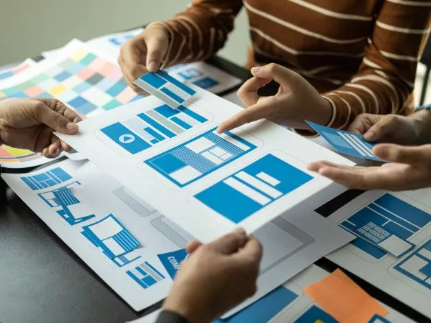 Enhancing user experience with intuitive, engaging, and responsive designs Professional UI/UX Design Services for Creating Intuitive and Engaging Digital Experiences